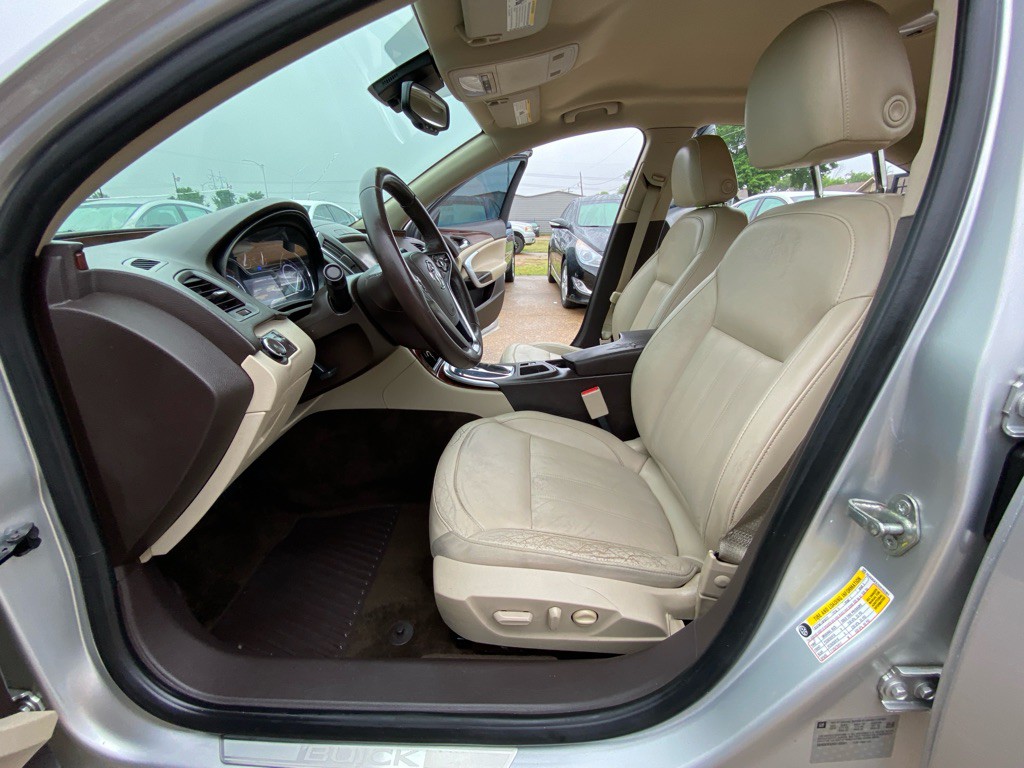 2016 Buick Regal Image 15