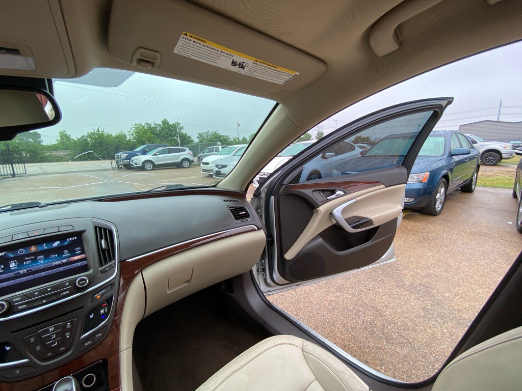 2016 Buick Regal Image 21