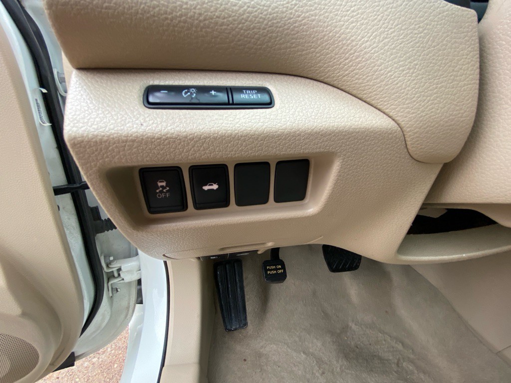 2014 Nissan Altima Image 24