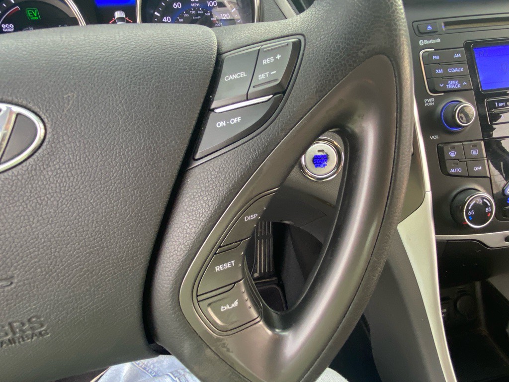 2011 Hyundai Sonata Image 26