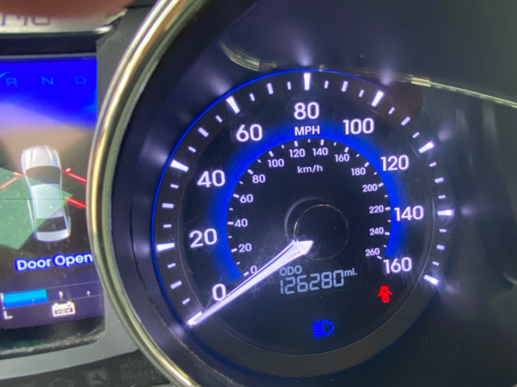 2011 Hyundai Sonata Image 27