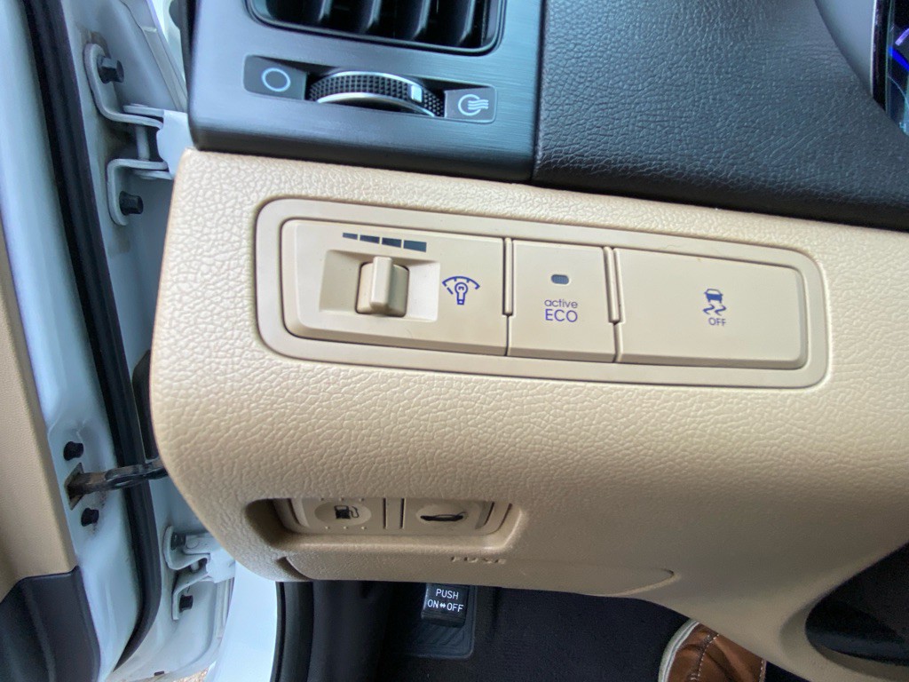 2013 Hyundai Sonata Image 20