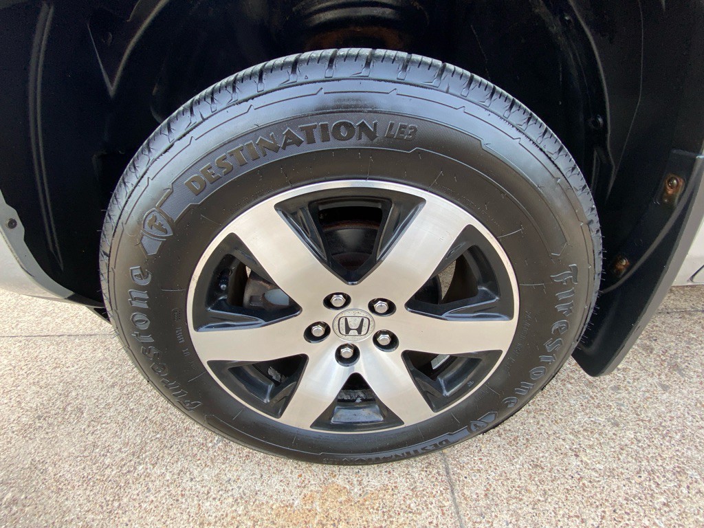 2014 Honda Ridgeline Image 33