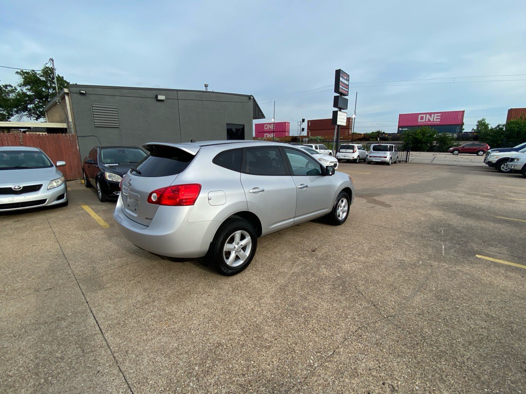 2010 Nissan Rogue Image 6