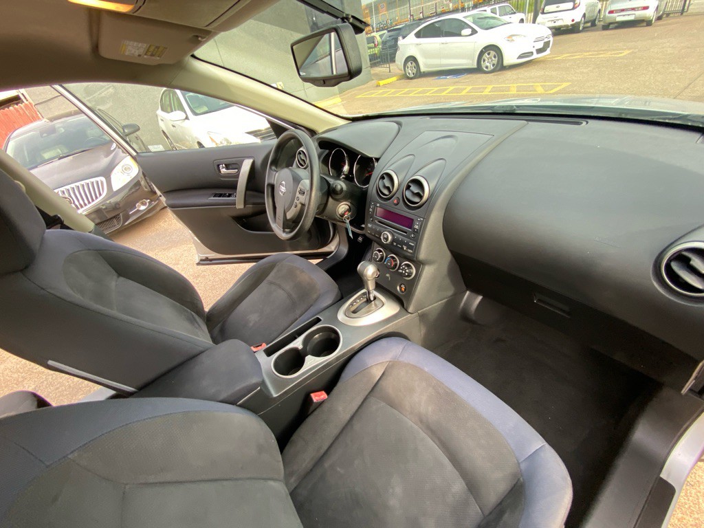 2010 Nissan Rogue Image 20