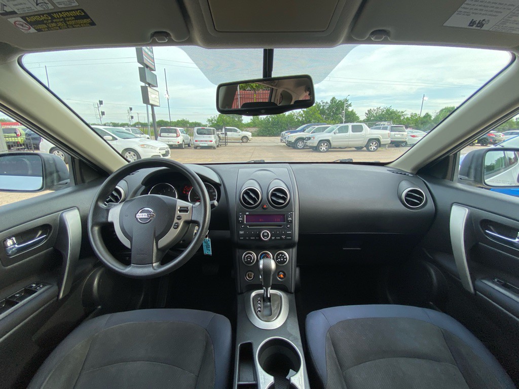 2010 Nissan Rogue Image 21