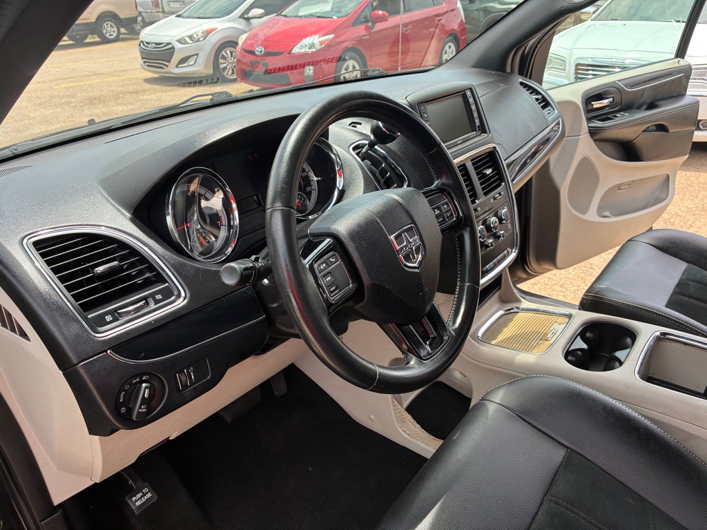 2016 Dodge Grand Caravan Image 15