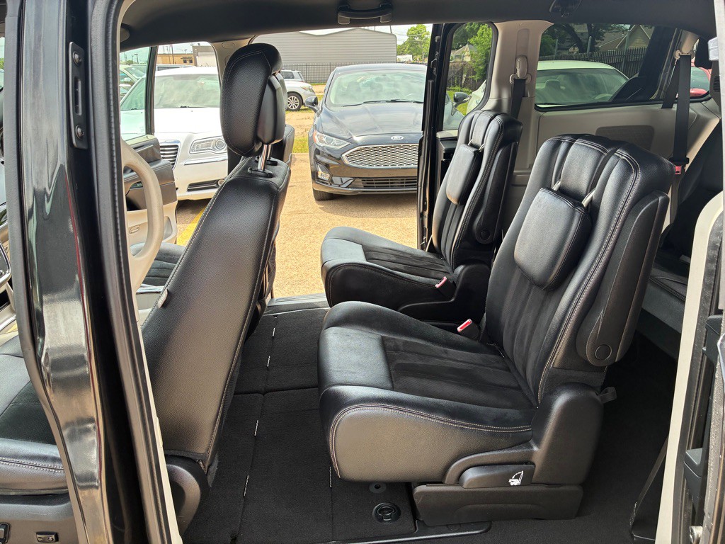 2016 Dodge Grand Caravan Image 16
