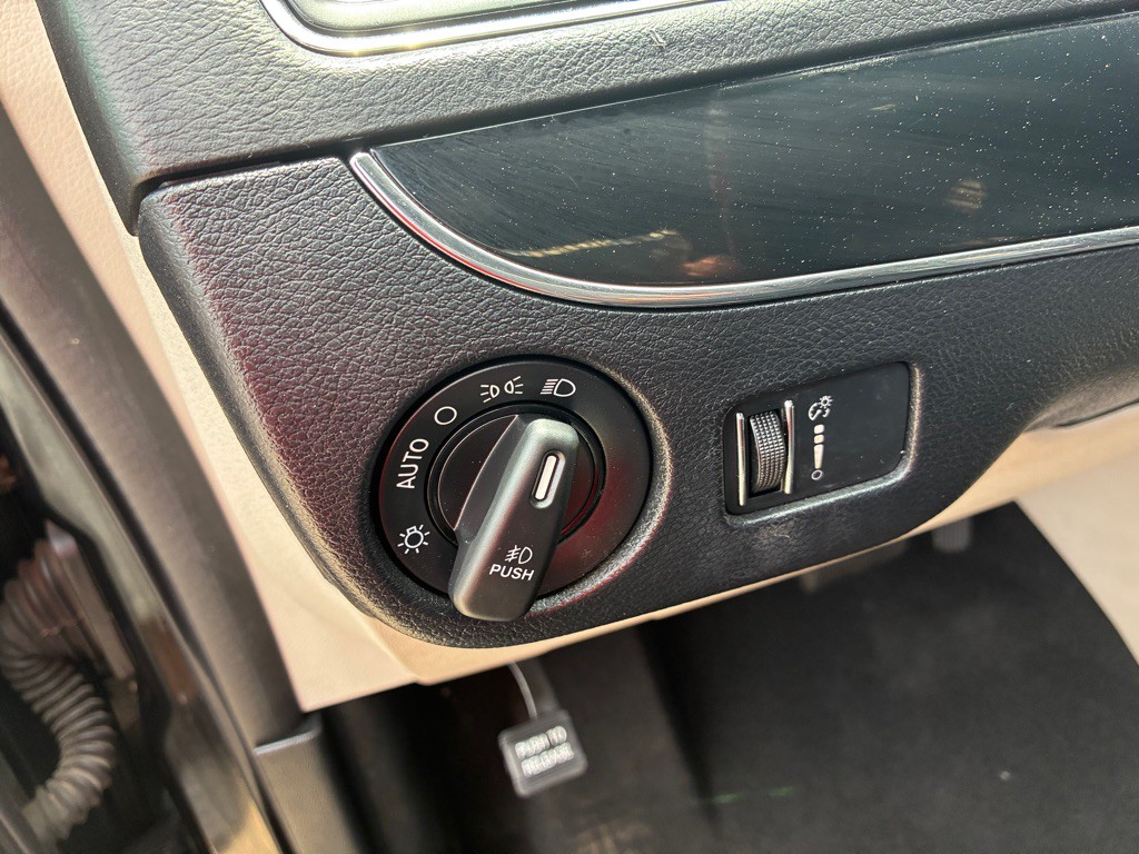 2016 Dodge Grand Caravan Image 26