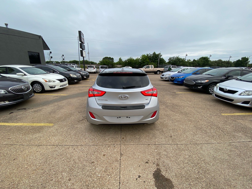 2014 Hyundai Elantra Image 5