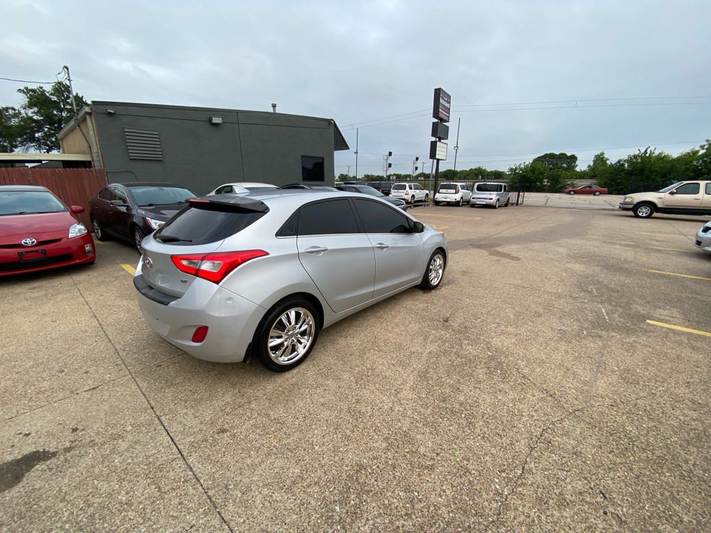 2014 Hyundai Elantra Image 6