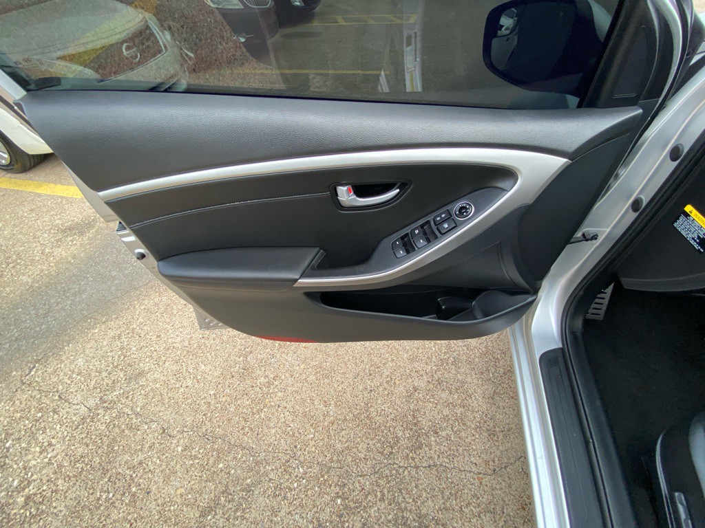 2014 Hyundai Elantra Image 13