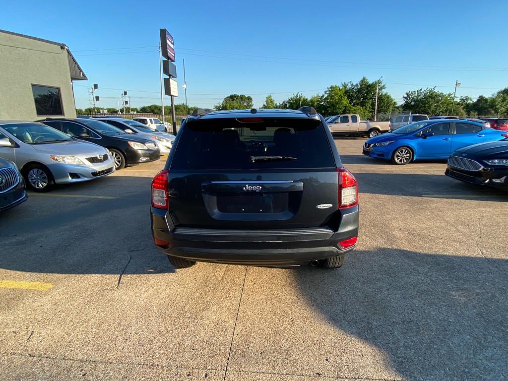 2014 Jeep Compass Image 5