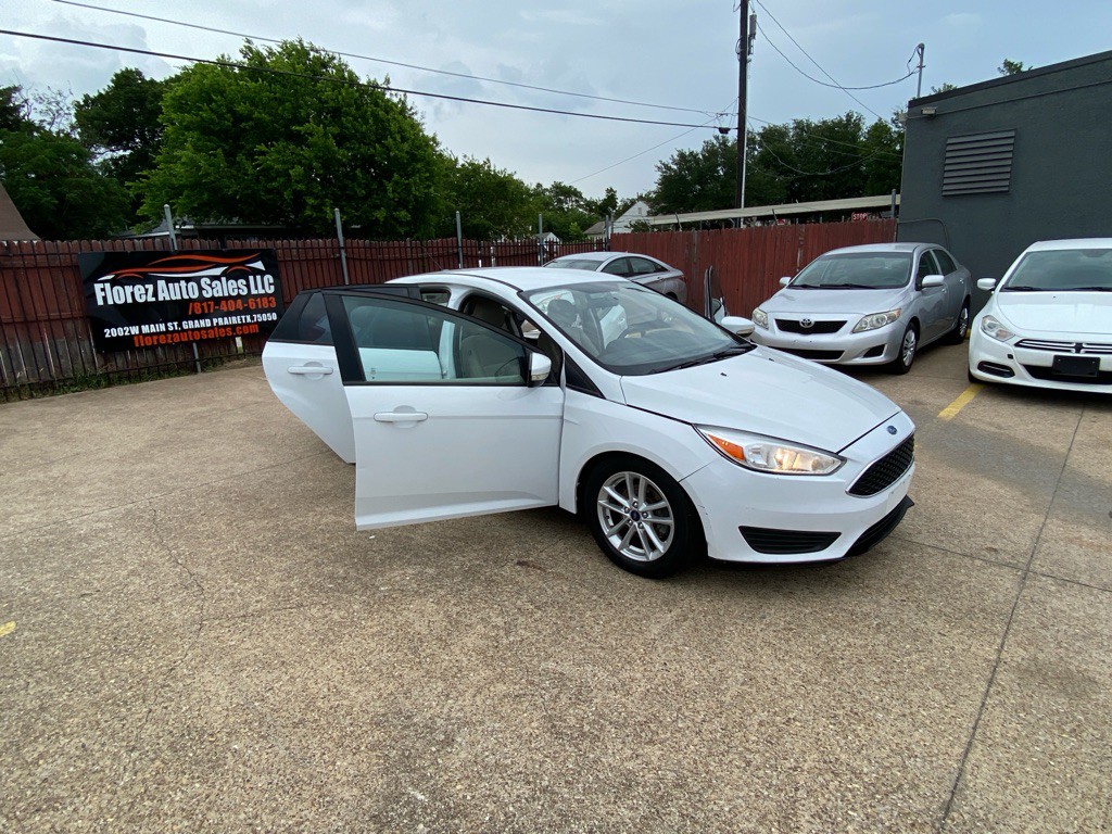 2016 Ford Focus Image 7