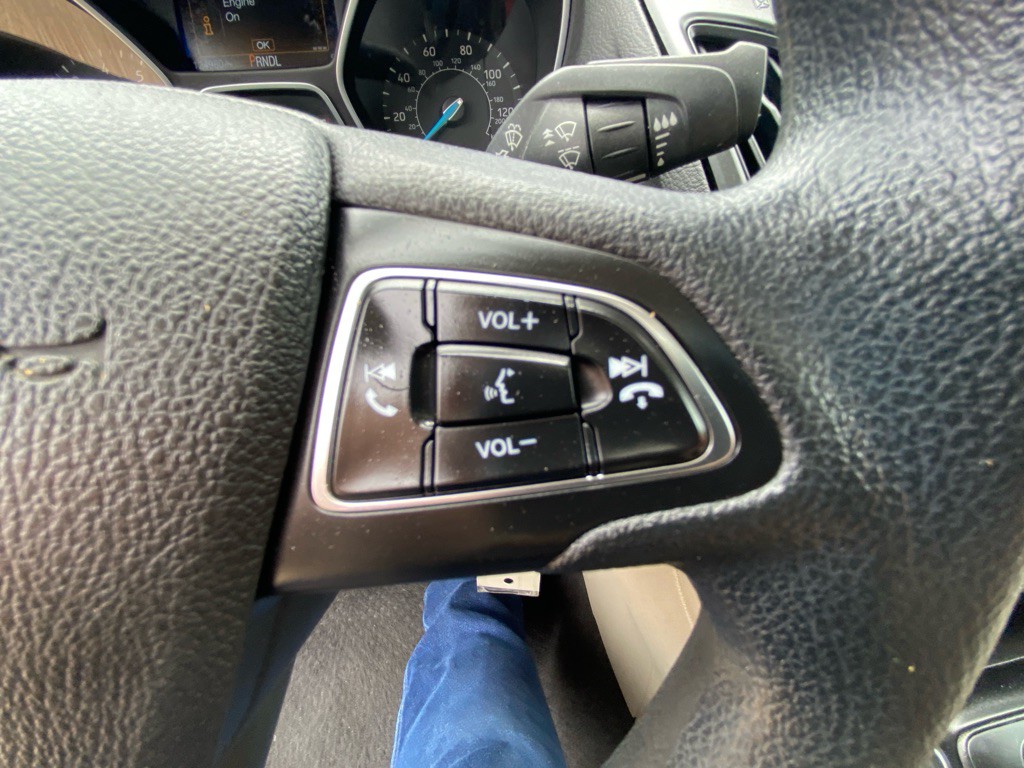 2016 Ford Focus Image 27