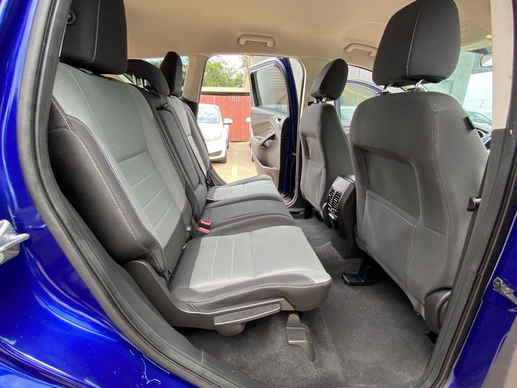 2016 Ford Escape Image 18