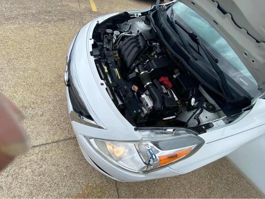 2018 Nissan Versa Image 25
