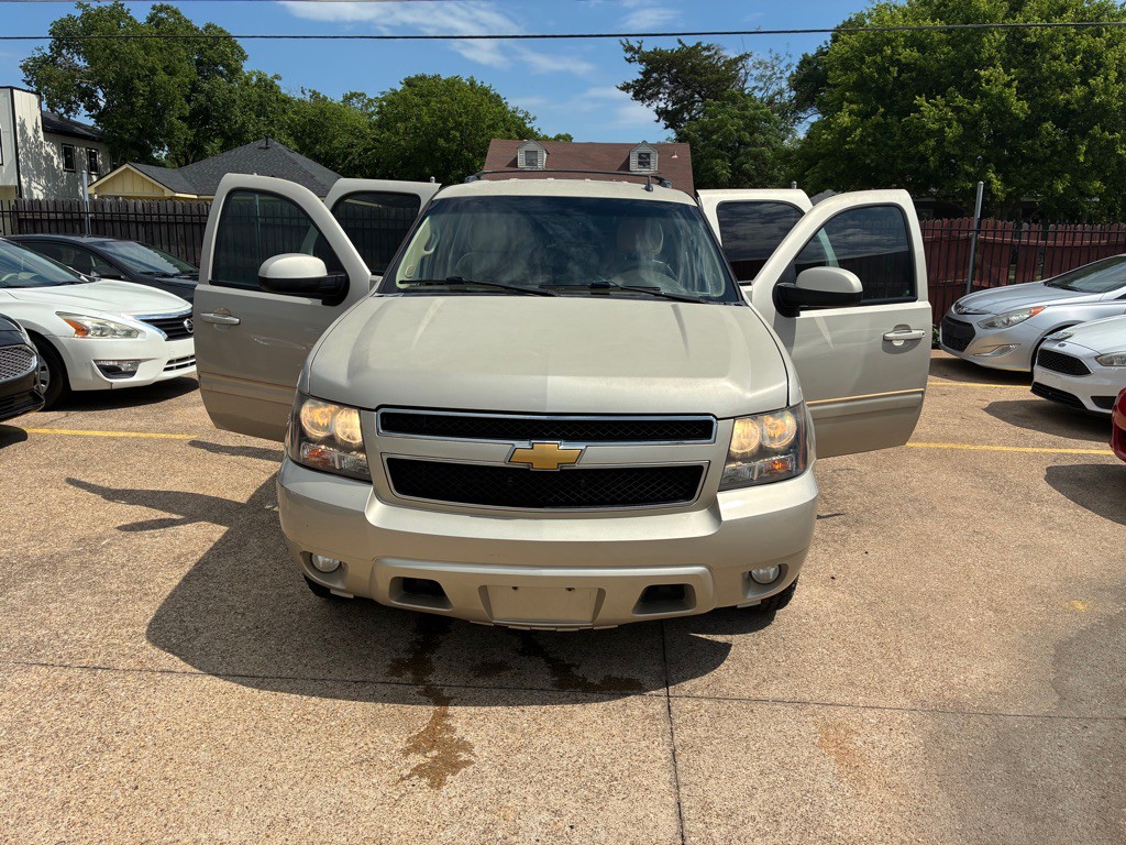 2013 Chevrolet Tahoe Image 8