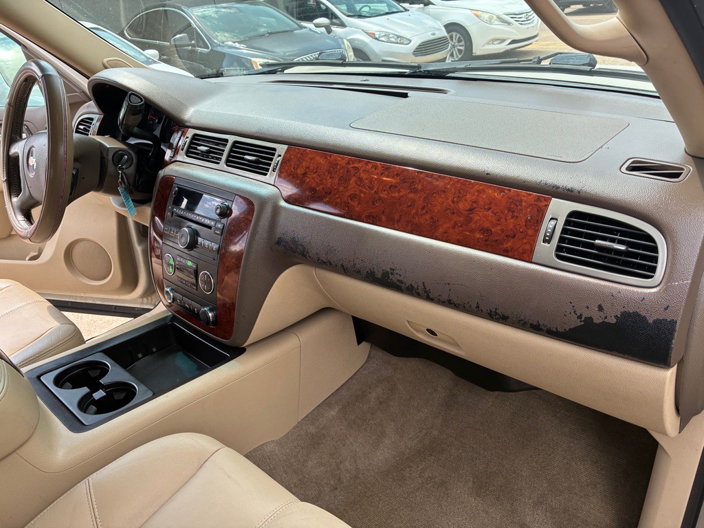 2013 Chevrolet Tahoe Image 22