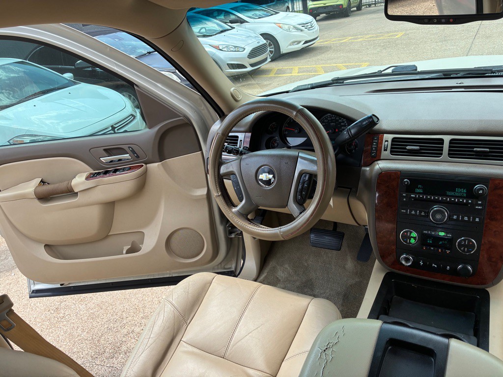 2013 Chevrolet Tahoe Image 25