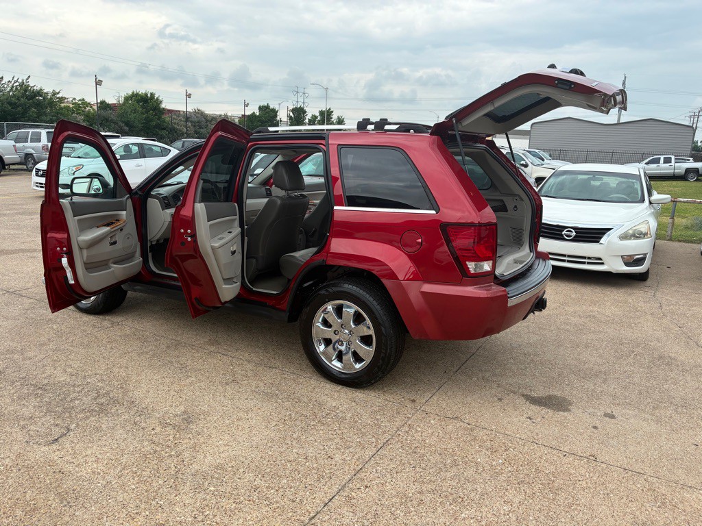 2010 Jeep Grand Cherokee Image 10
