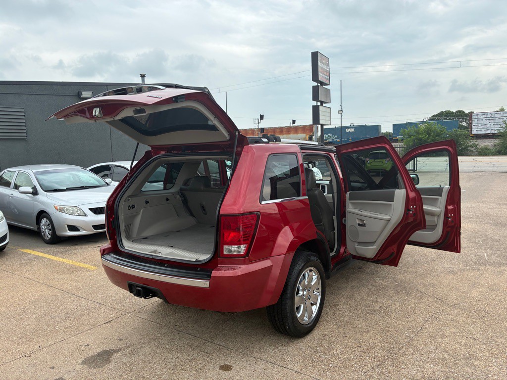 2010 Jeep Grand Cherokee Image 12