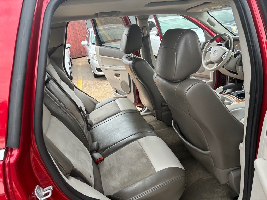 2010 Jeep Grand Cherokee Image 18