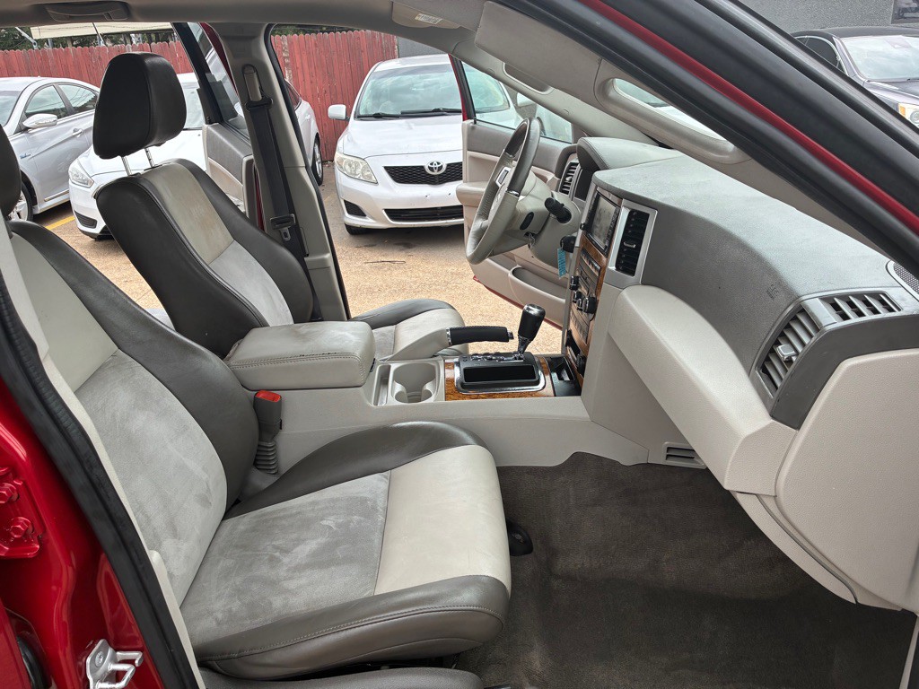 2010 Jeep Grand Cherokee Image 19