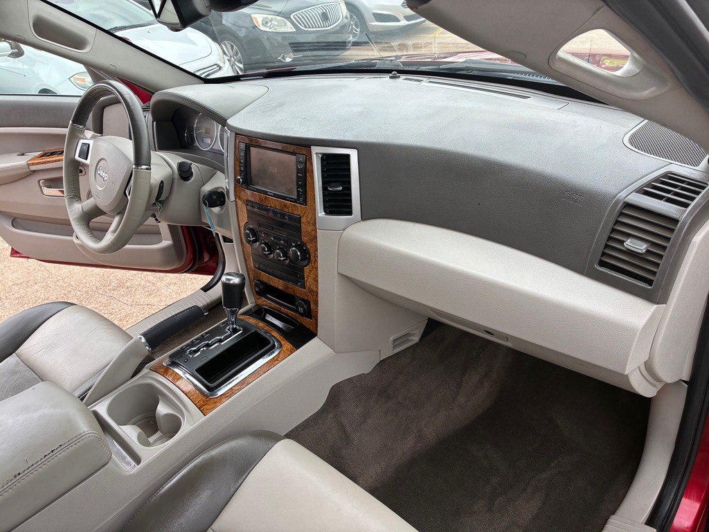 2010 Jeep Grand Cherokee Image 20