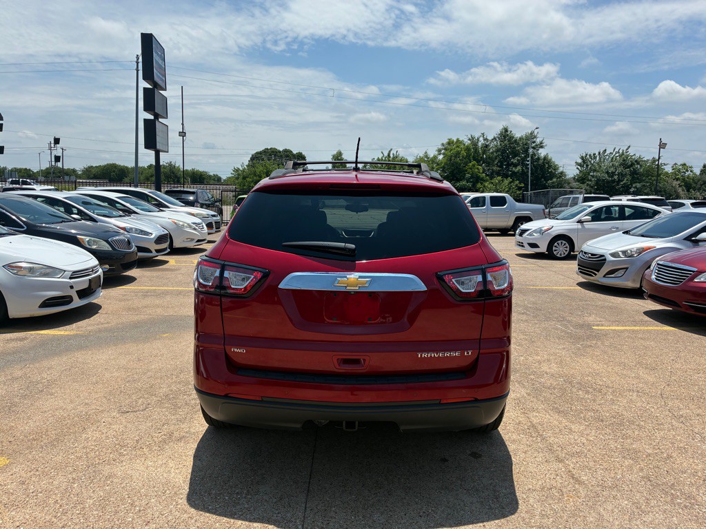 2014 Chevrolet Traverse Image 5