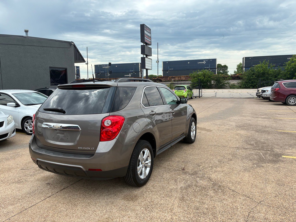 2011 Chevrolet Equinox Image 6