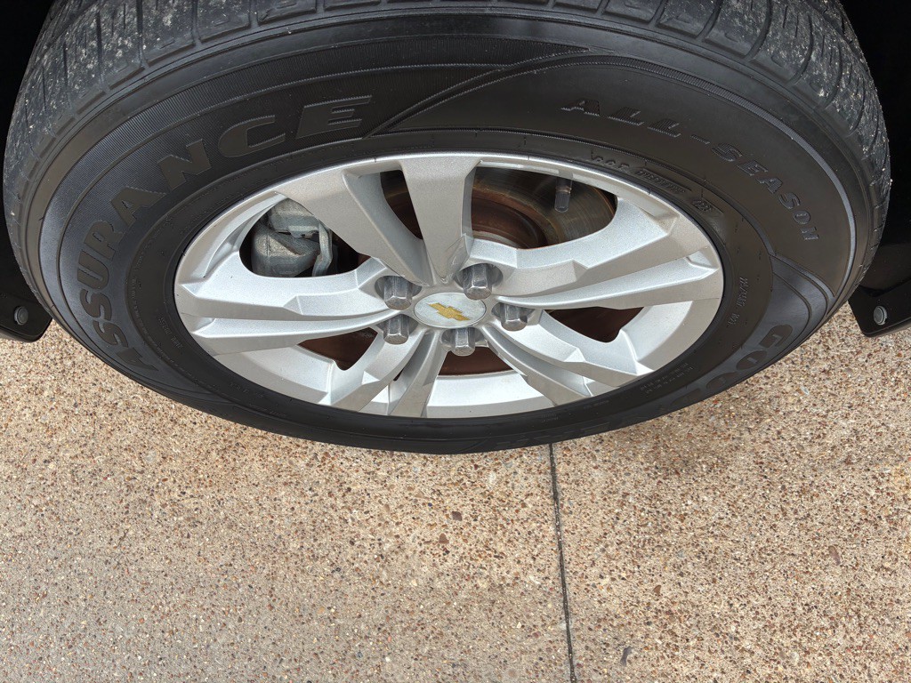 2011 Chevrolet Equinox Image 30