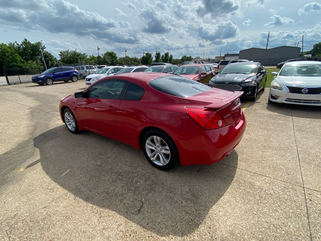 2012 Nissan Altima Image 4