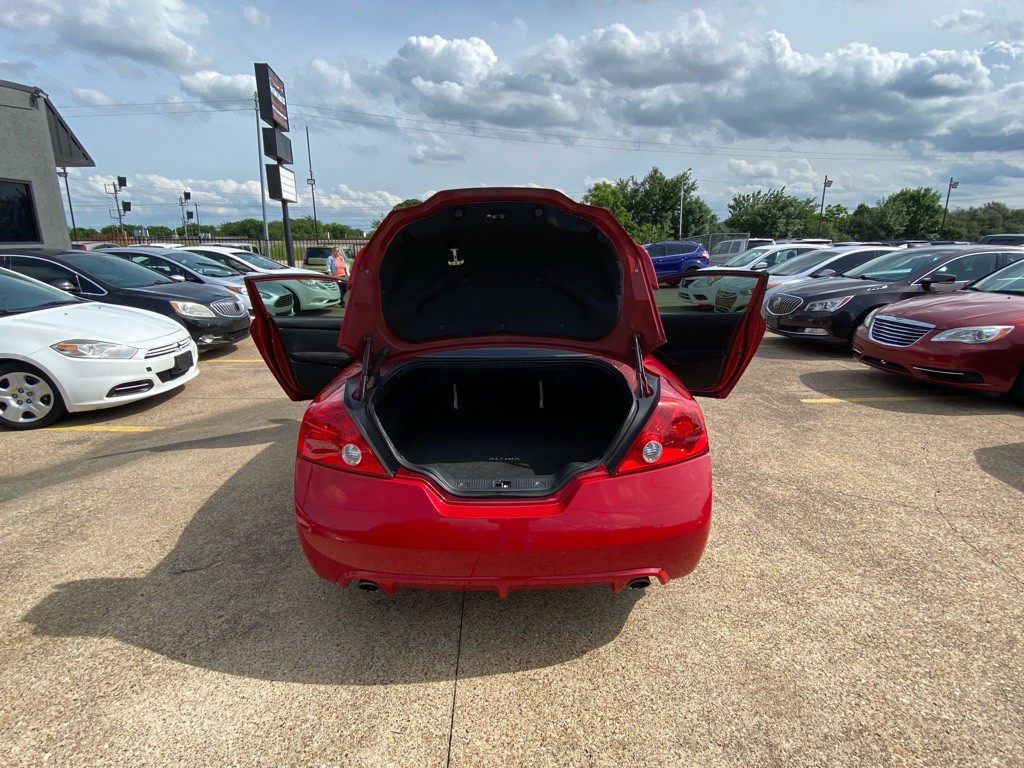 2012 Nissan Altima Image 11