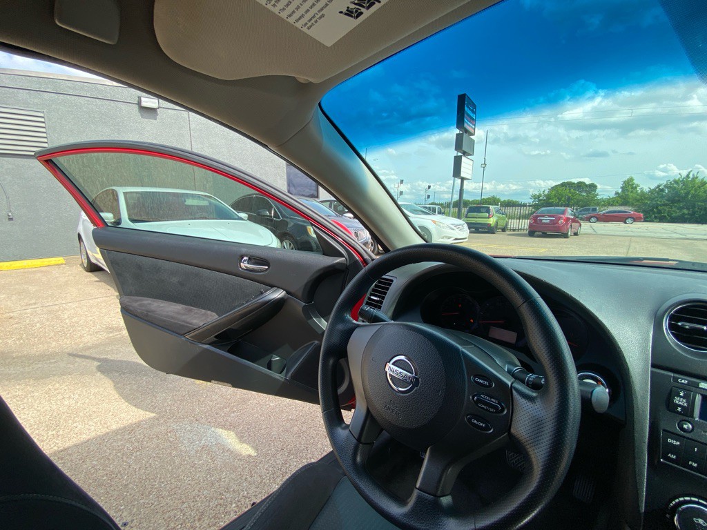 2012 Nissan Altima Image 23