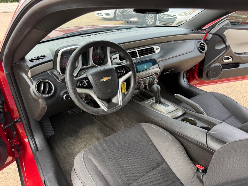 2014 Chevrolet Camaro Image 14