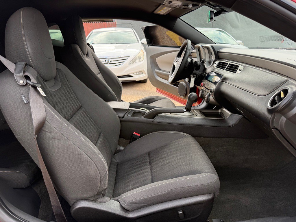 2014 Chevrolet Camaro Image 17