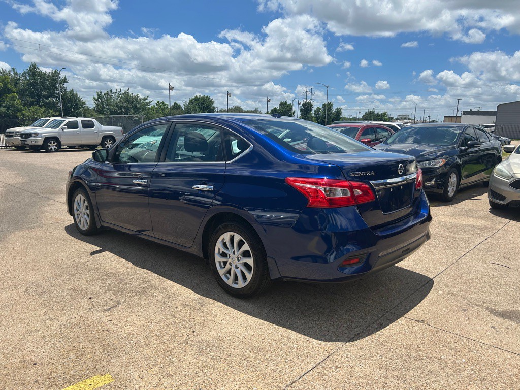 2018 Nissan Sentra Image 4