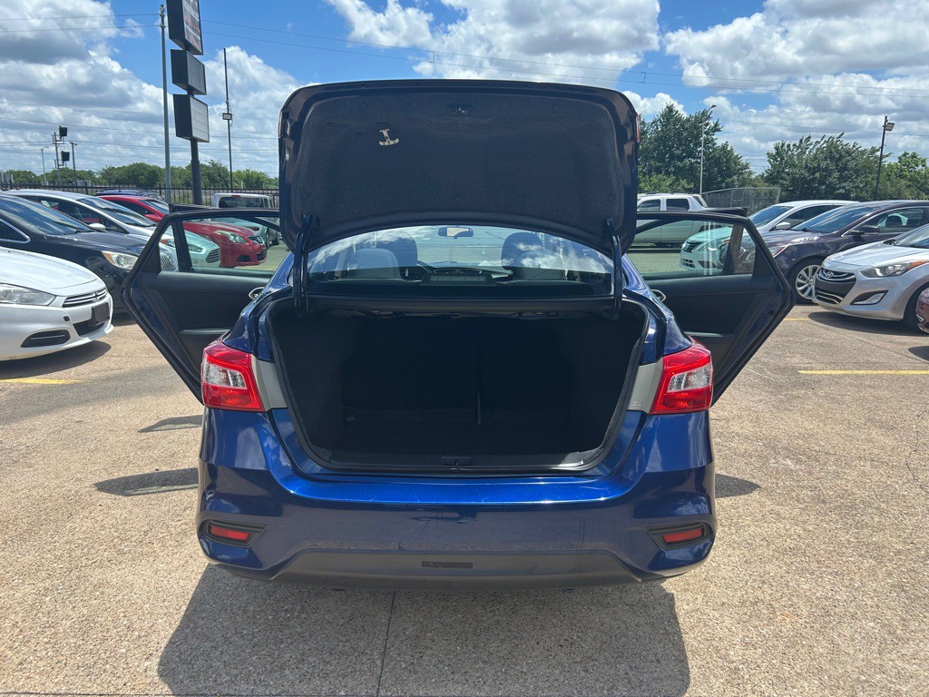 2018 Nissan Sentra Image 11