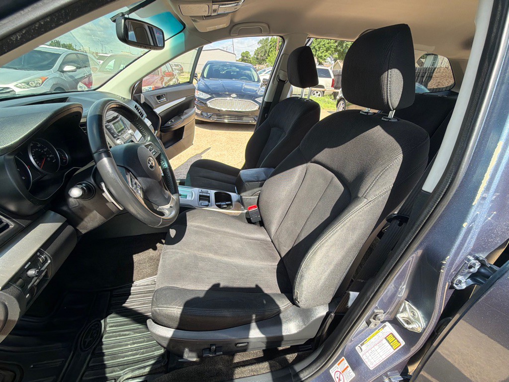 2013 Subaru Outback Image 15