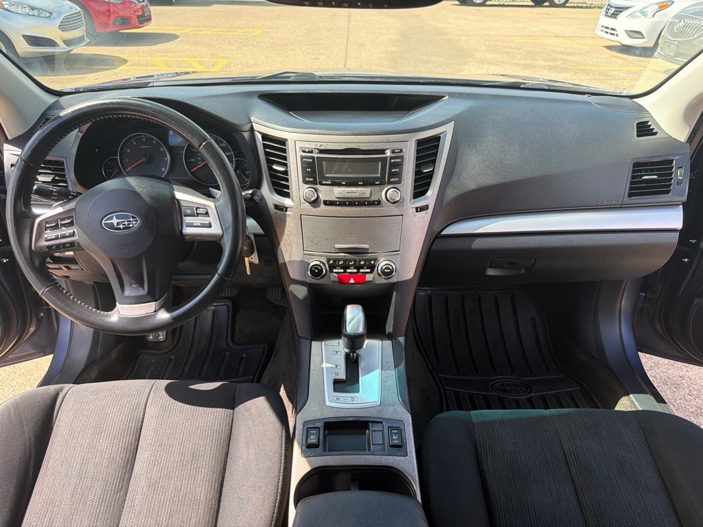 2013 Subaru Outback Image 21