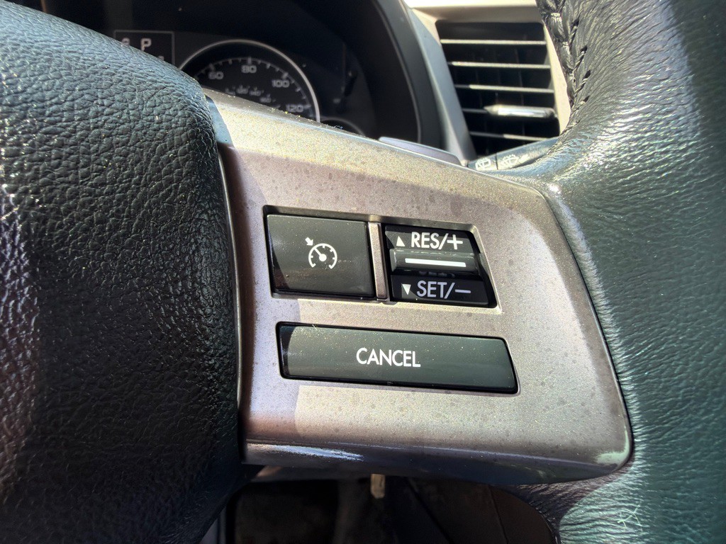 2013 Subaru Outback Image 26