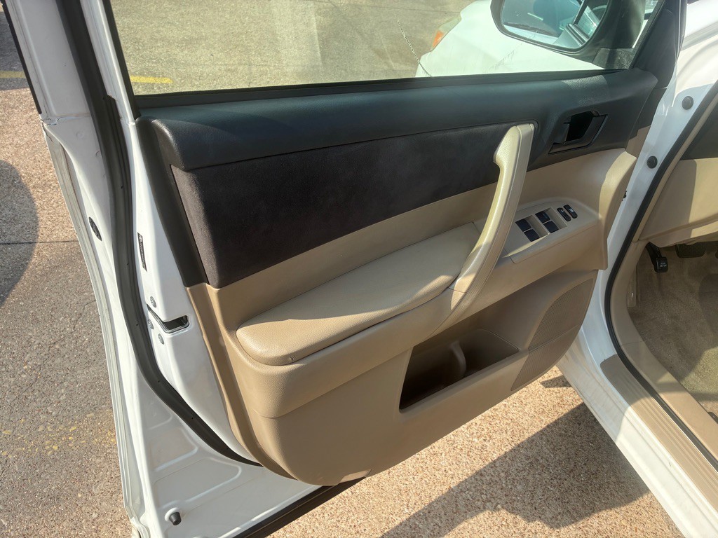 2008 Toyota Highlander Image 7