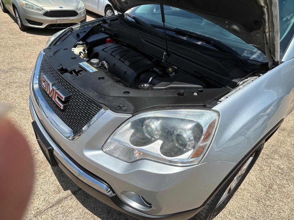 2010 GMC Acadia Image 30