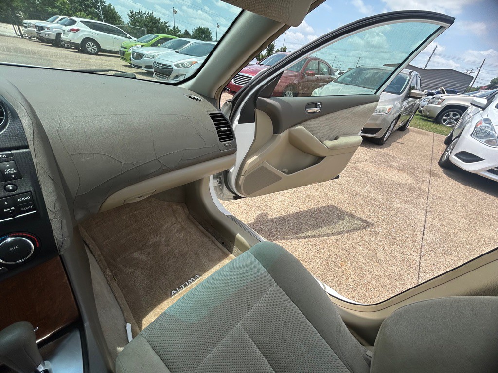 2008 Nissan Altima Image 22