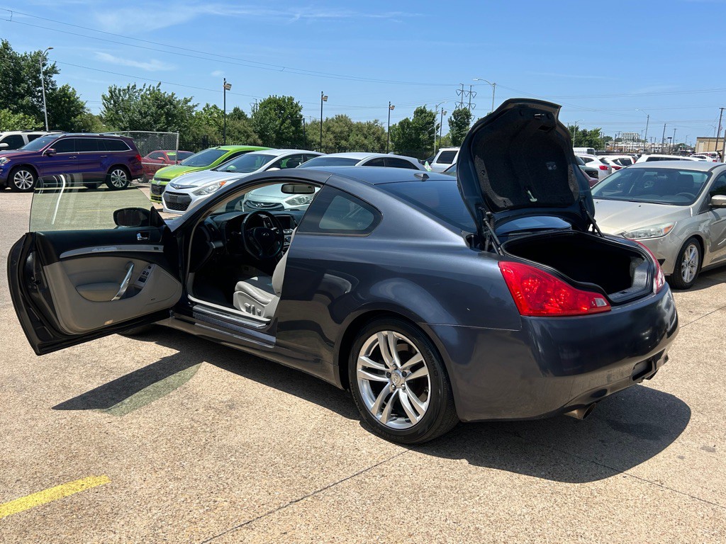 2008 INFINITI G37 Image 10