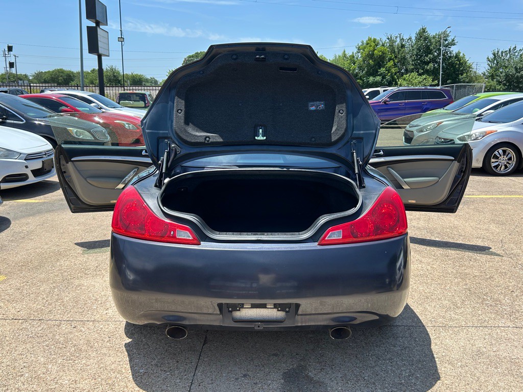 2008 INFINITI G37 Image 11