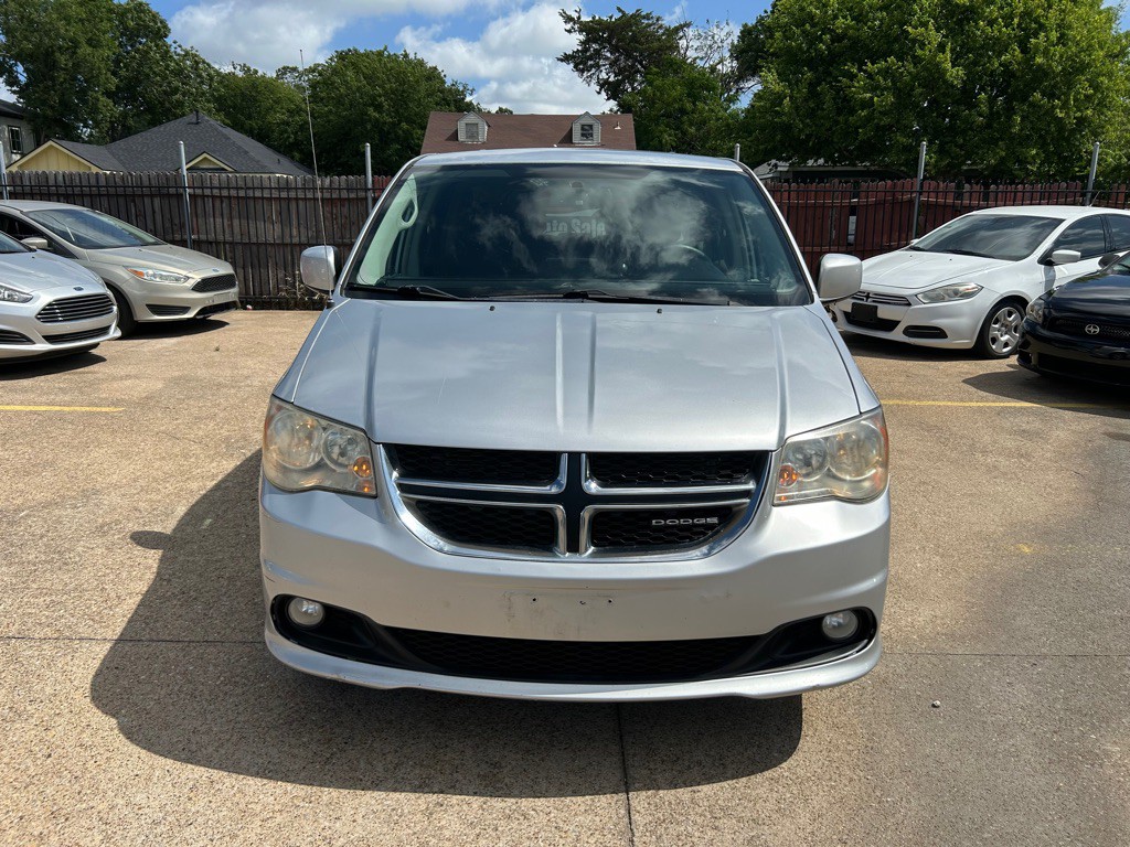 2012 Dodge Grand Caravan Image 2
