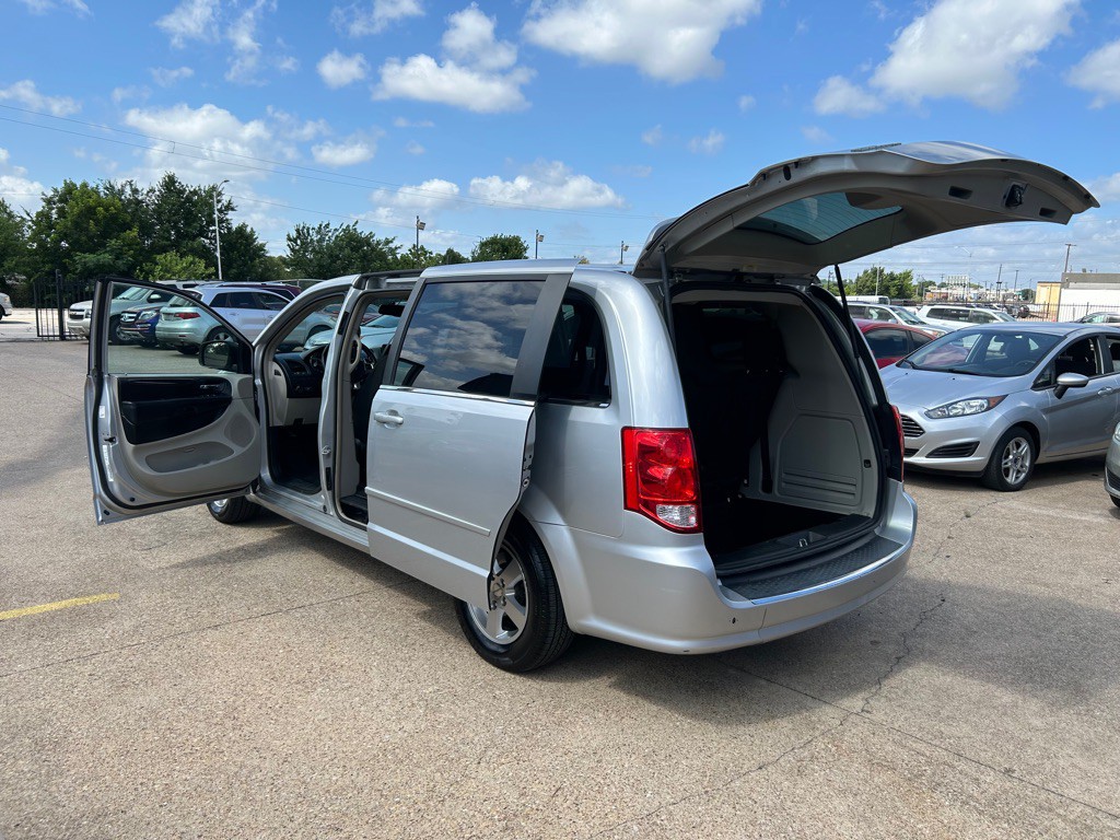 2012 Dodge Grand Caravan Image 10