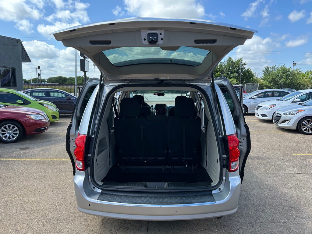 2012 Dodge Grand Caravan Image 11